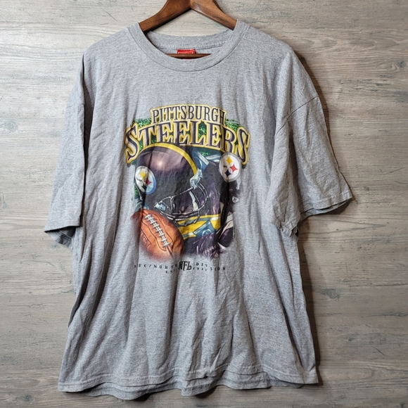 Vintage Other - Vintage Pittsburgh Steelers NFL Shirt. Perfect!